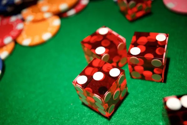 pools303 heylink mobile app interface showing live blackjack table and sportsbook menu